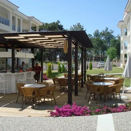 Four Seasons Side